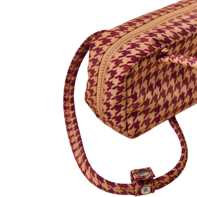 Small Nylon Bowler Bag, Baggu Small Nylon Bowler Bag in Tan Houndstooth zipper detail