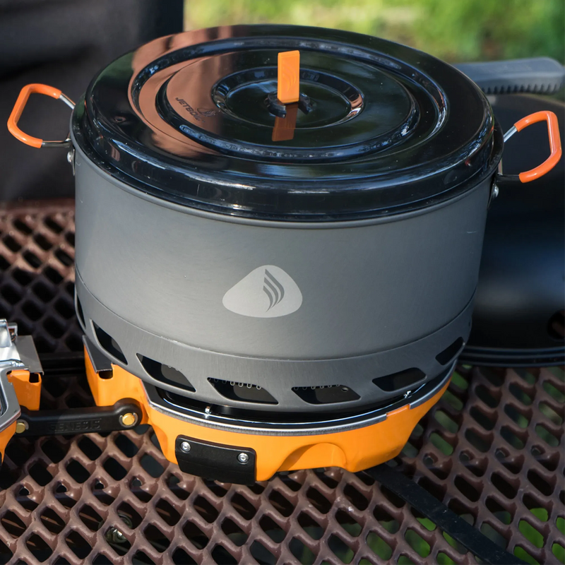 5L FluxRing Cook Pot & Lid, Jetboil 5L FluxRing Cook Pot in use