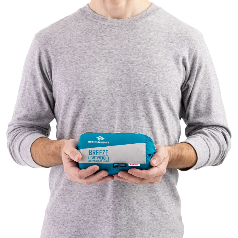 Breeze Lightweight Liner With Insect Shield Regular, Sea to Summit Breeze Lightweight Liner With Insect Shield in hand