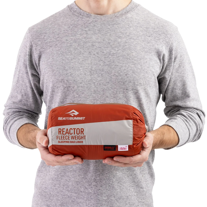 Reactor Fleeceweight Liner Regular, Sea to Summit Reactor Fleeceweight Liner in hand