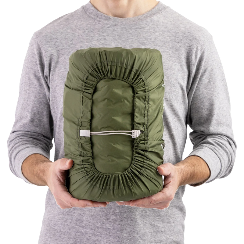 Camp Plus Self-Inflating Mat Regular Wide Rectangular, Sea to Summit Camp Plus Self-Inflating Mat Regular Wide Rectangular in hand