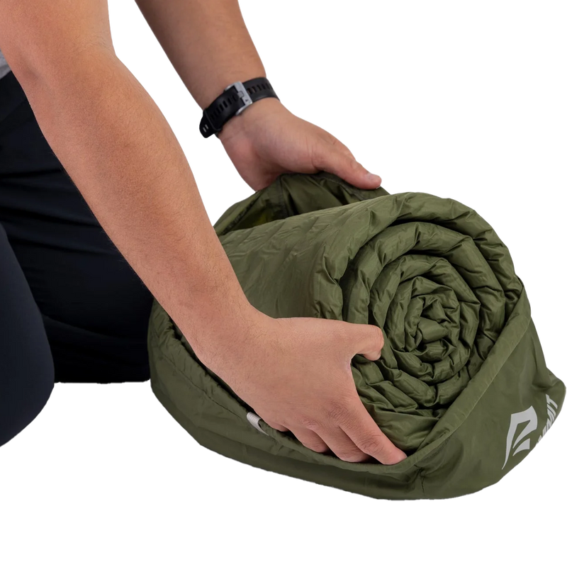 Camp Plus Self-Inflating Mat Regular, Sea to Summit Camp Plus Self-Inflating Mat side-entry stuff sack