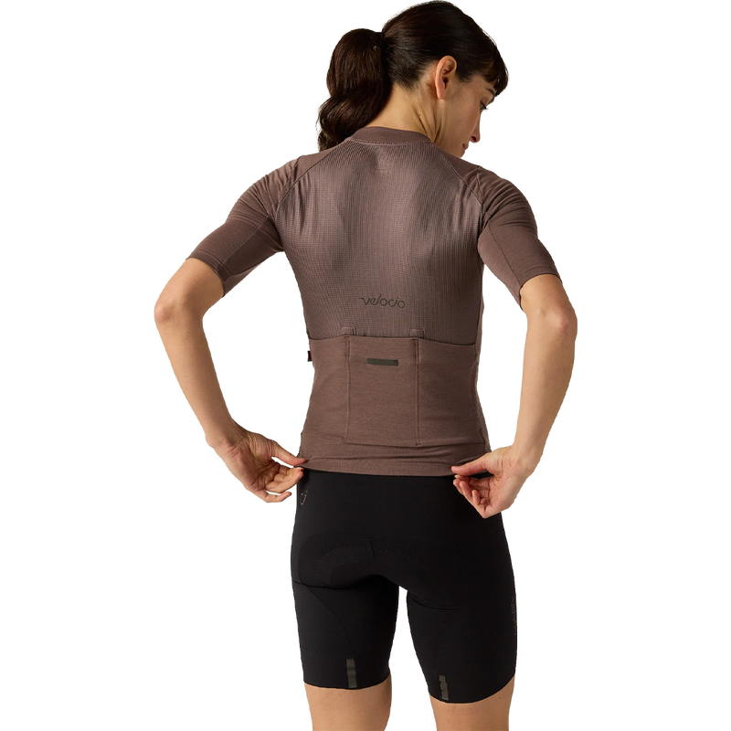 Women's LUXE Merino Jersey, Velocio  Women's LUXE Merino Jersey back pockets