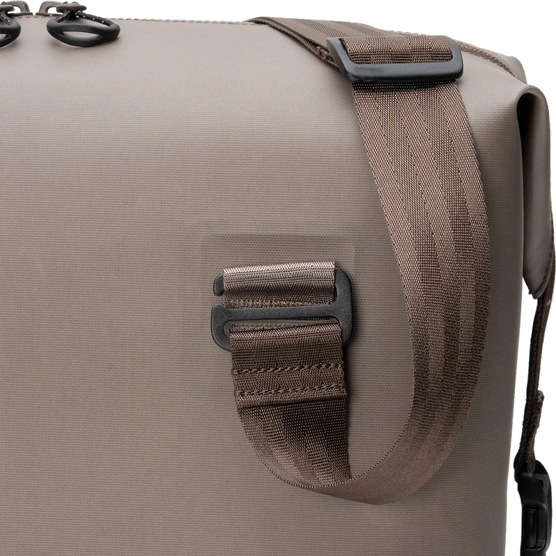System Cooler 19, Snow Peak System Cooler 19 Strap