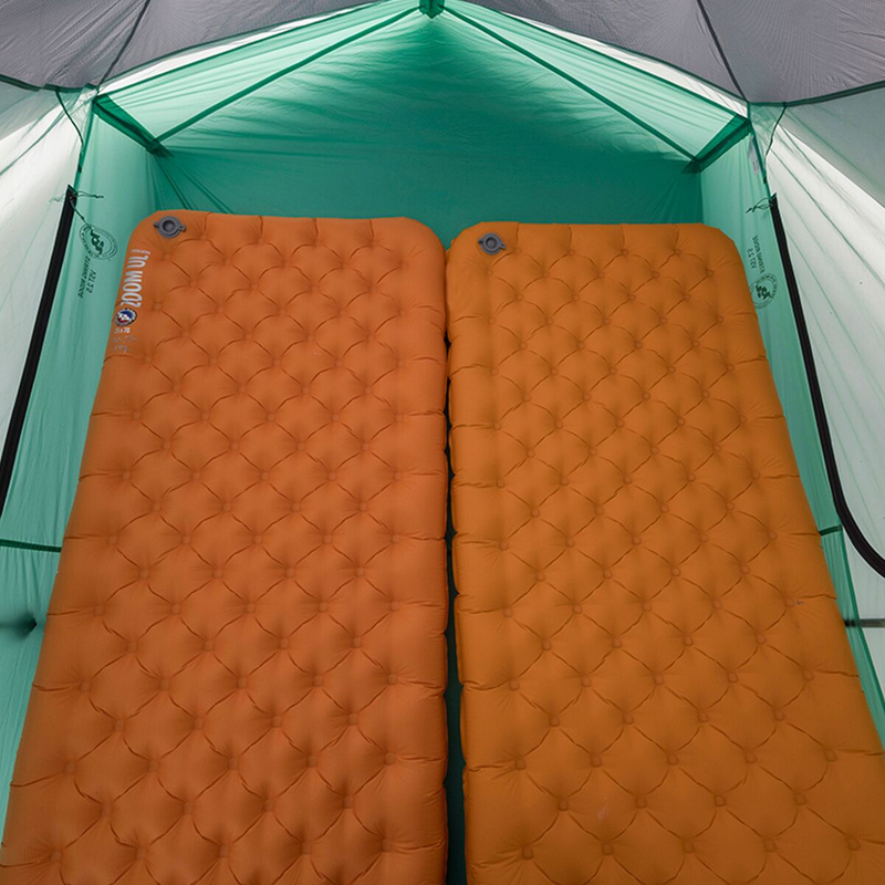 String Ridge VST 2.5, Big Agnes String Ridge VST 2.5 in Asphalt/Mint Leaf with sleeping pads