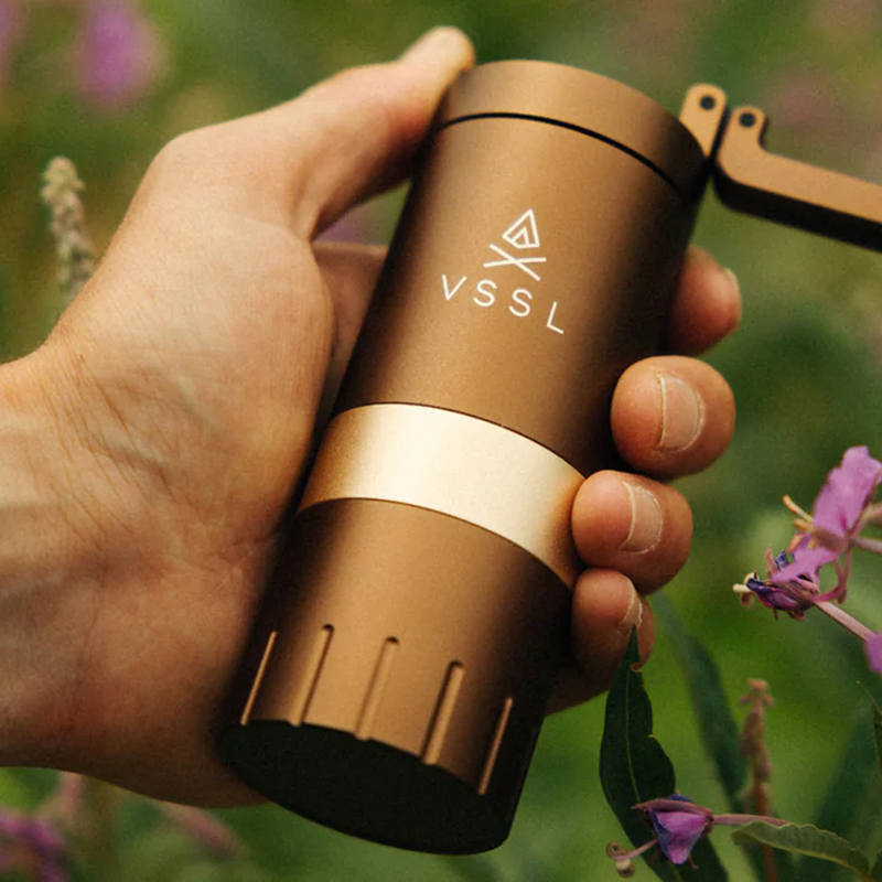 Java G25 Grinder, VSSL Java G25 Grinder in hand