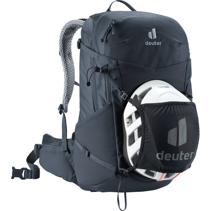 Futura 27, Deuter Futura 27 in Black with helmet