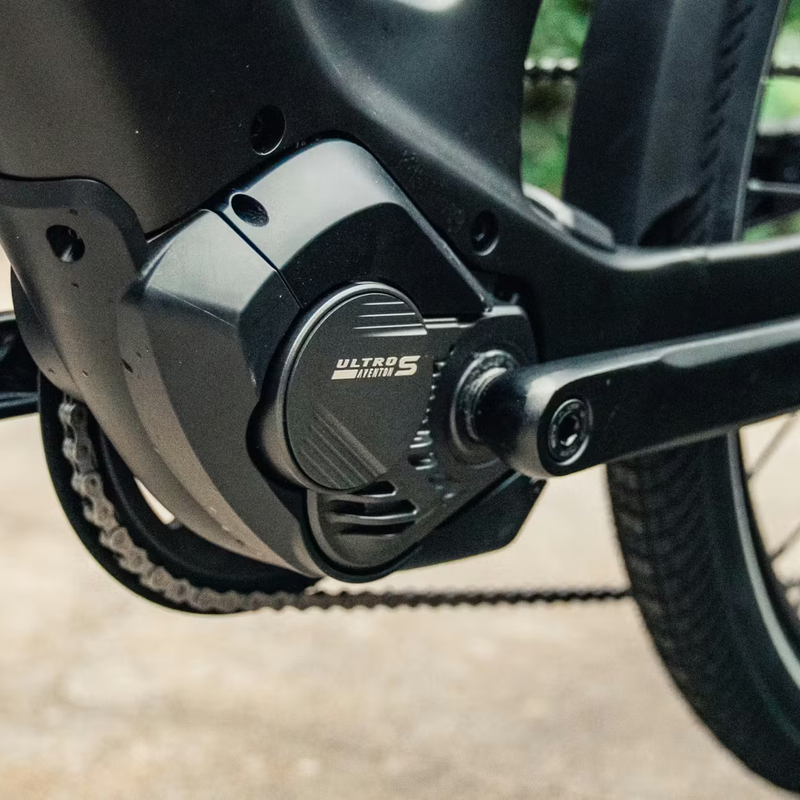Level 4 ADV Step-Through, Aventon Level 4 ADV in Matte Black motor