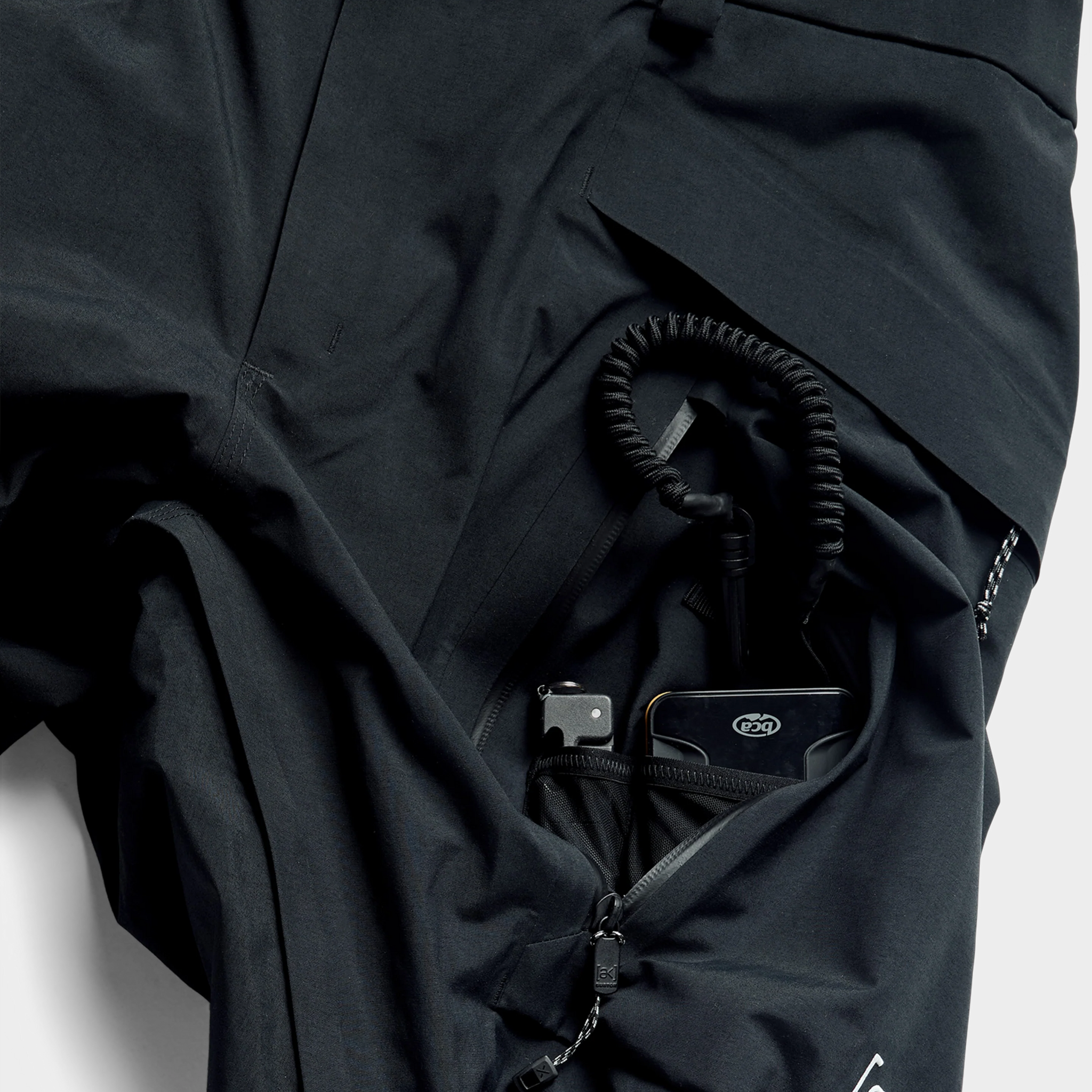 Burton Men's AK Cyclic Gore Tex 2L Pants Thigh Pocket with items