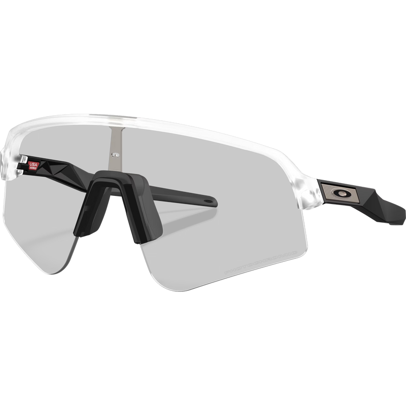 Sutro Lite Sweep - Matte Clear/Clear to Black Iridium Photochromic, Oakley Sutro Lite Sweep - Matte Clear/Clear to Black Iridium Photochromic front left