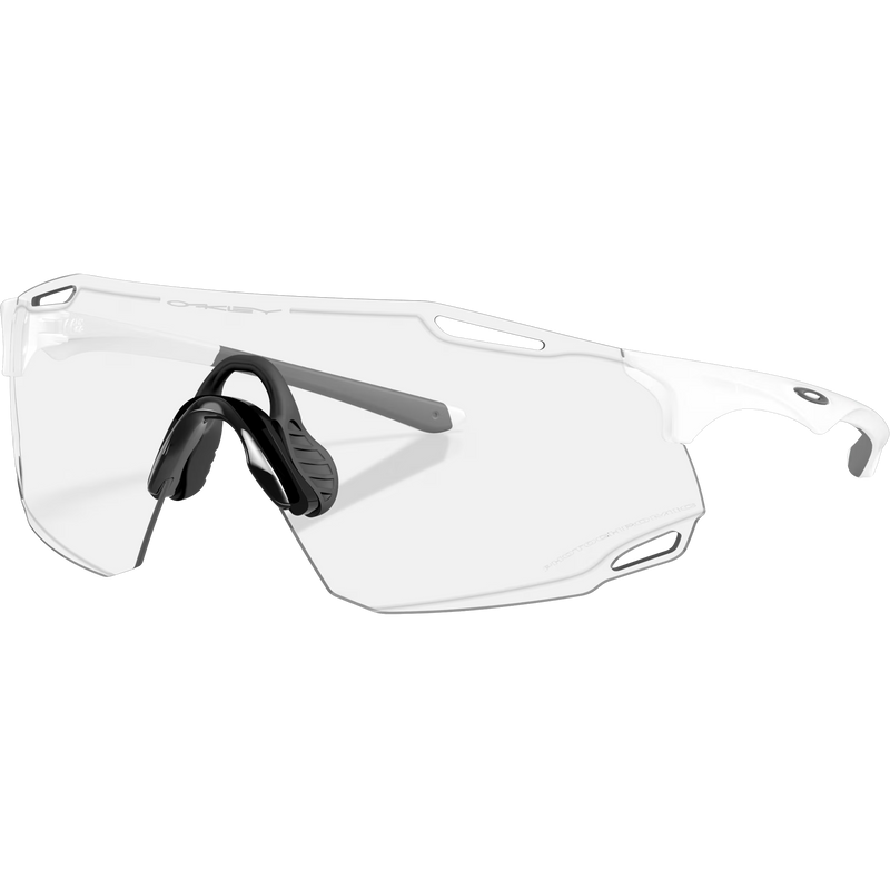 Cybr Dyno - Matte White/Clear to Black Iridium Photochromic, Oakley Cybr Dyno Matte White/Clear to Black Iridium Photochromic left front