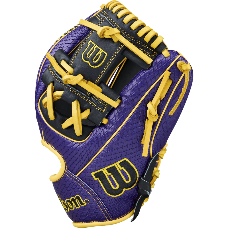 A1000 SMU Infield Mamba - 11.5" H Web, Wilson A1000 SMU Infield Mamba - 11.5" H Web Thumb