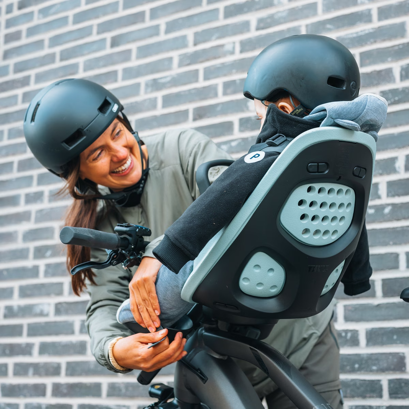 Yepp 2 Mini, Thule Yepp 2 Mini with riders