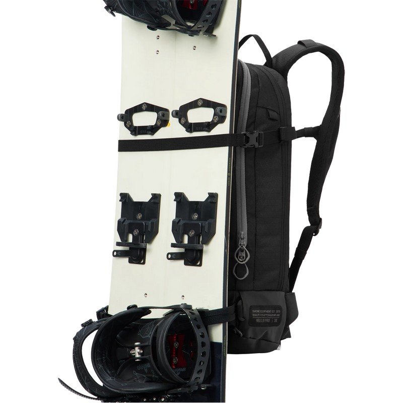 Heli 2.0 Pro Backpack 20L in Black snowboard attachment detail
