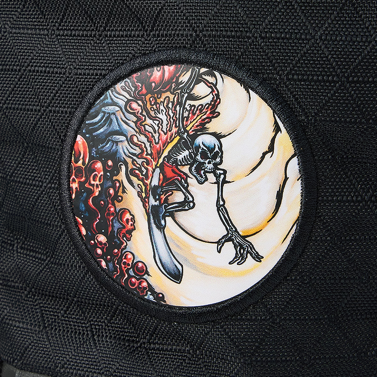 Dakine Heli 2.0 Pro Backpack 26L x Mayhem skull surfing mayhem patch