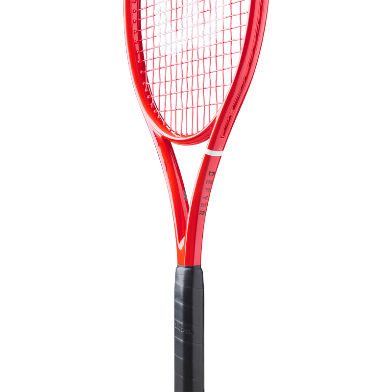 Defyer 98 Pro V1, Wilson Defyer 98 Pro V1 closeup