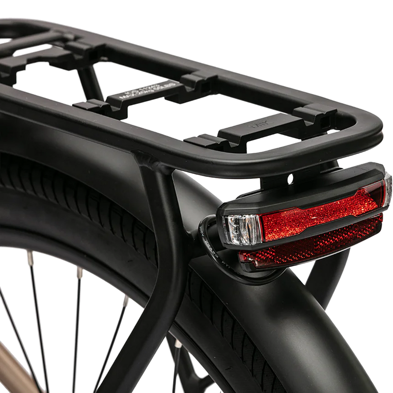 Trax Sport Step Over, Troxus Trax Sport rear light