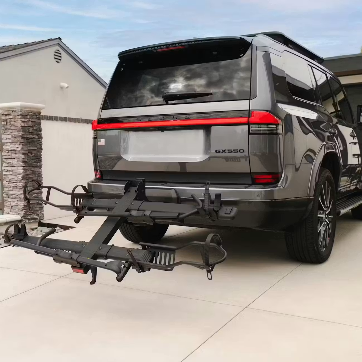 Aventon Hitch Rack Pro alternate view
