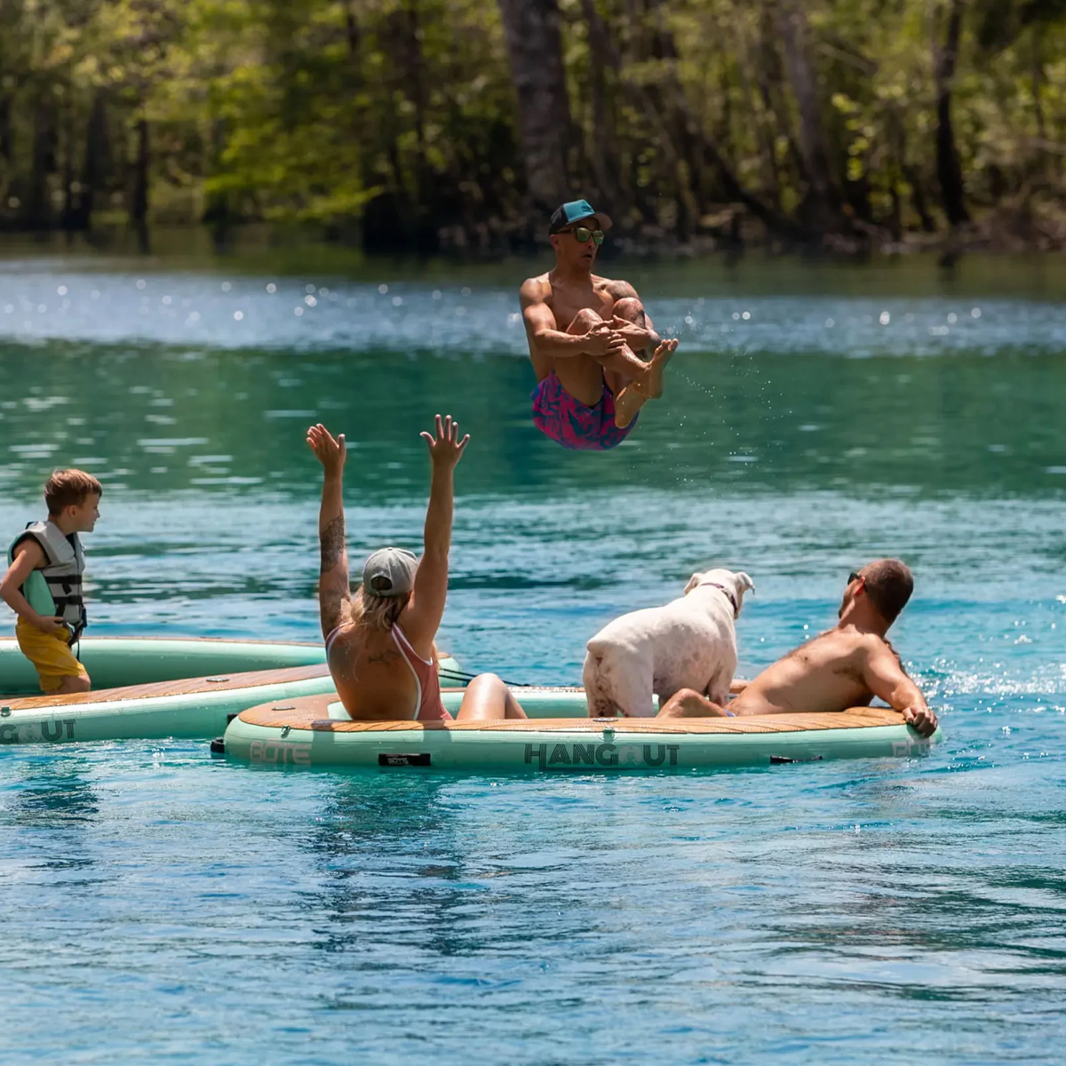 Hangout 10' Water Hammock alternate view