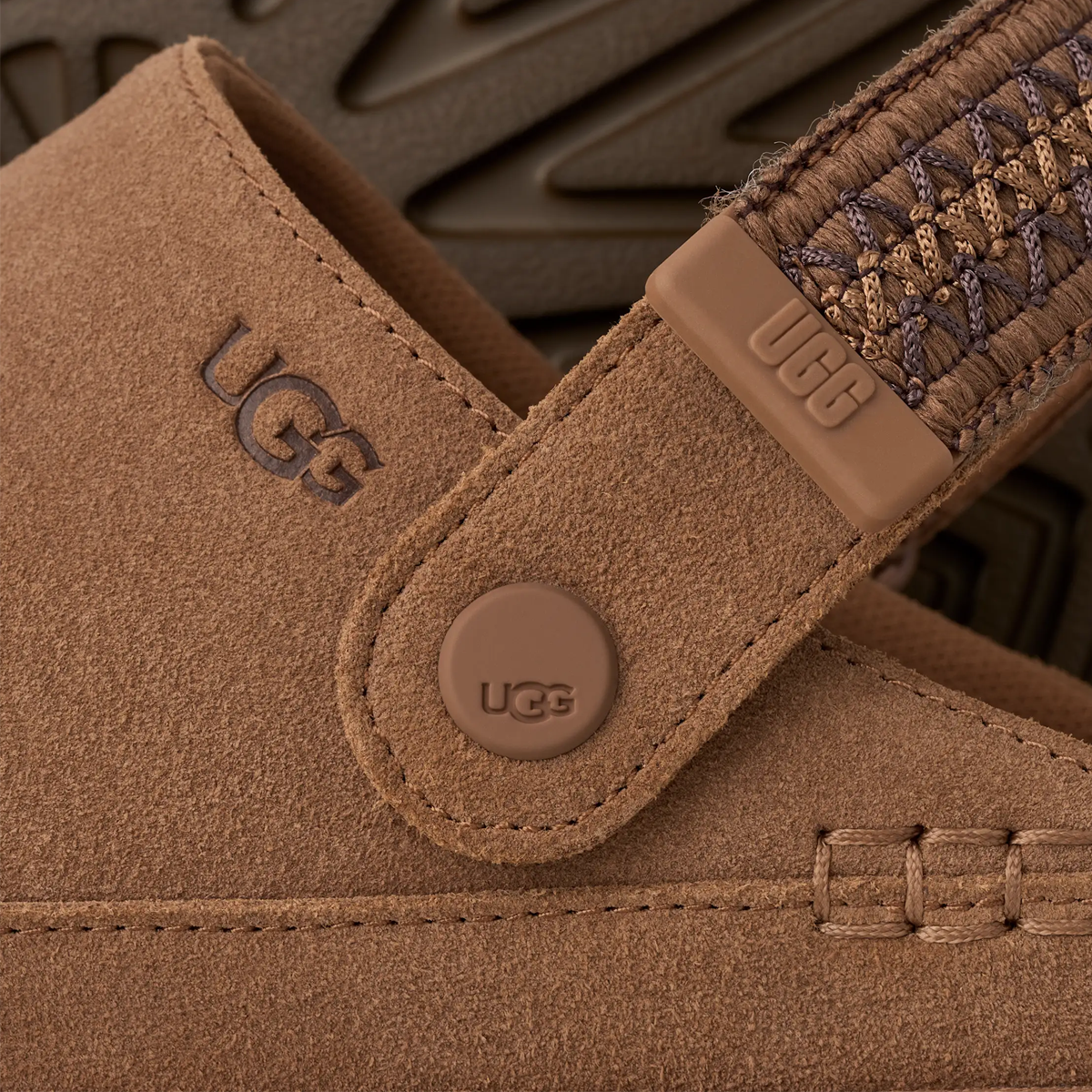 UGG Women's Goldenstar Uggbraid Clog in chestnut with logo detail