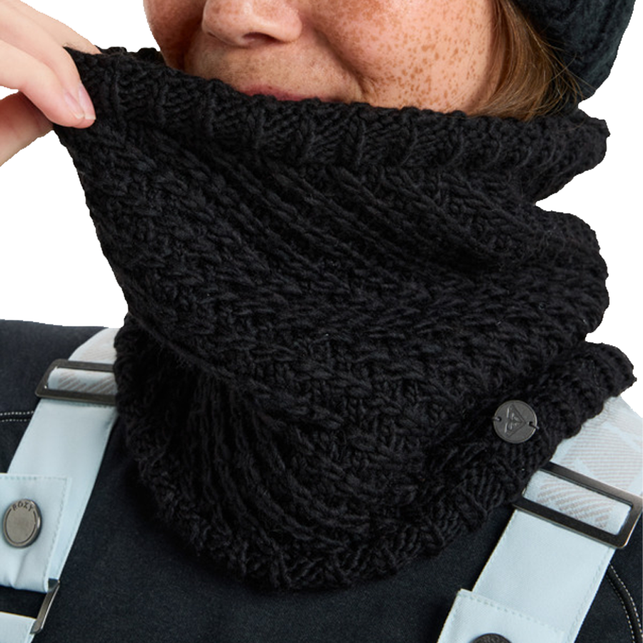 Roxy Women's Blizzard Collar on model neck