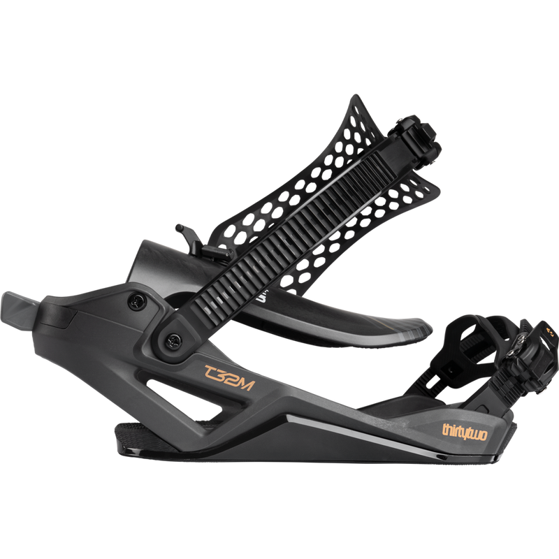 ThirtyTwo T32M XLT FASE with highback folded down