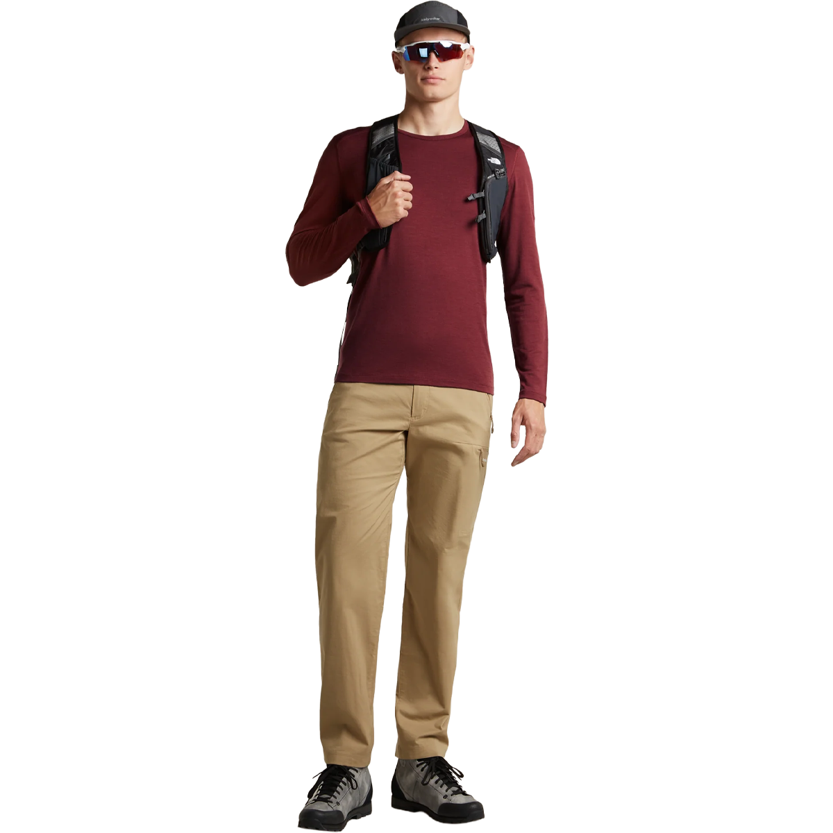 Ice Breaker Merino 200 Oasis Long Sleeve Crew in Port full view on model lifestyle