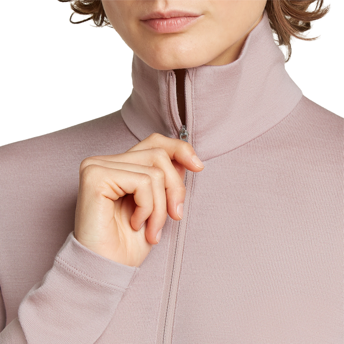 Helly Hansen Women's Merino 260 Oasis Long Sleeve Half Zip in Pink Quartz stitch and zipper detail