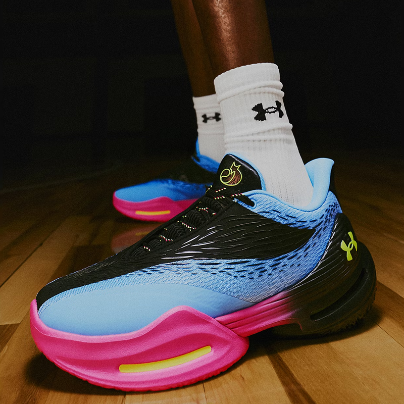 Under Armour D Fox 3 in Black Horizon Blue Hypergreen lifestyle on court