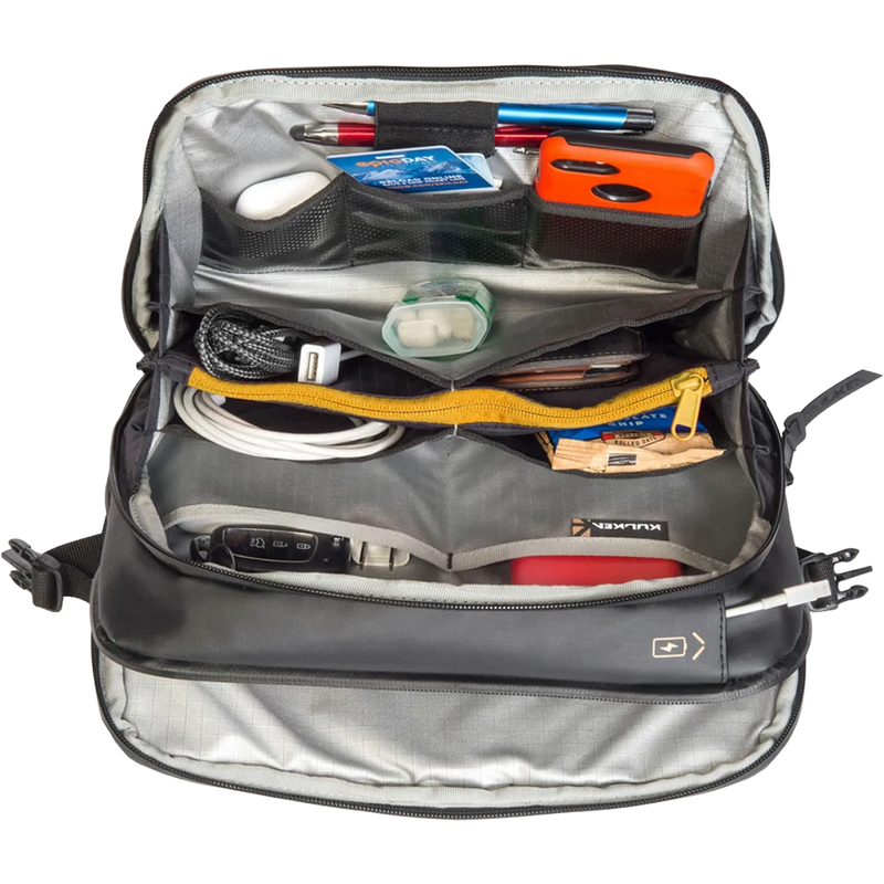 Kayda 44, Kulkea Kayda 44 front view of travel pack