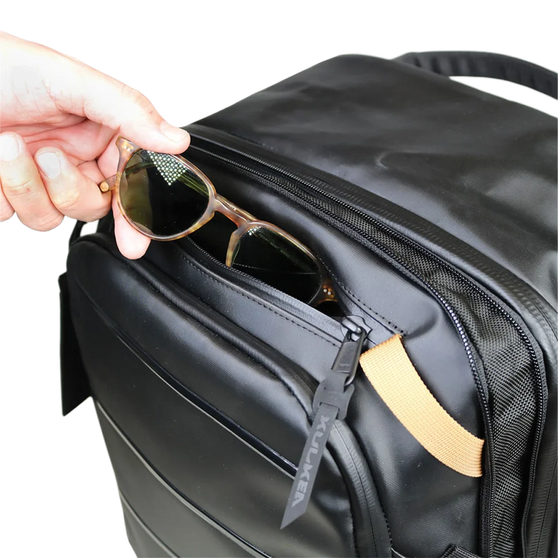 Kayda 44, Kulkea Kayda 44 sunglass pocket