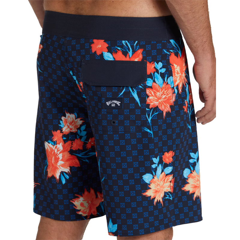 Billabong Sundays PRO 19 Back Pocket Detail