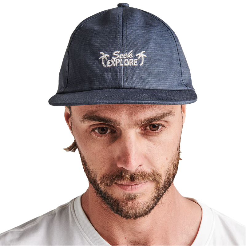 Campover Strapback, Roark Campover Strapback DNV-Dark Navy on model front