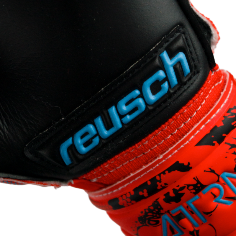 Youth Attrakt Silver 23 Glove, Reusch Youth Attrakt Silver 23 Glove 3333-Red/Black palm logo