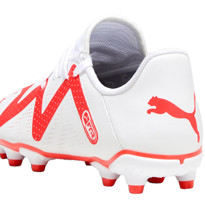 Youth Future Play FG/AG, Puma Youth Future Play FG/AG F23 01-White/Fire Orchid back right