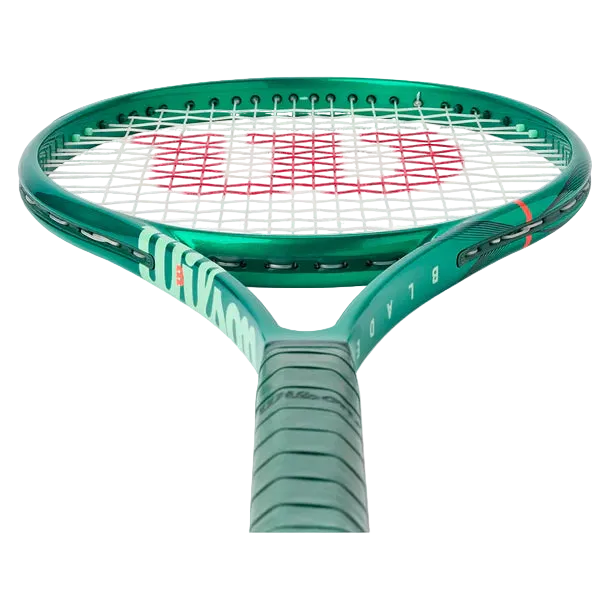 Wilson Blade 104 v10 Racket Demo alternate view