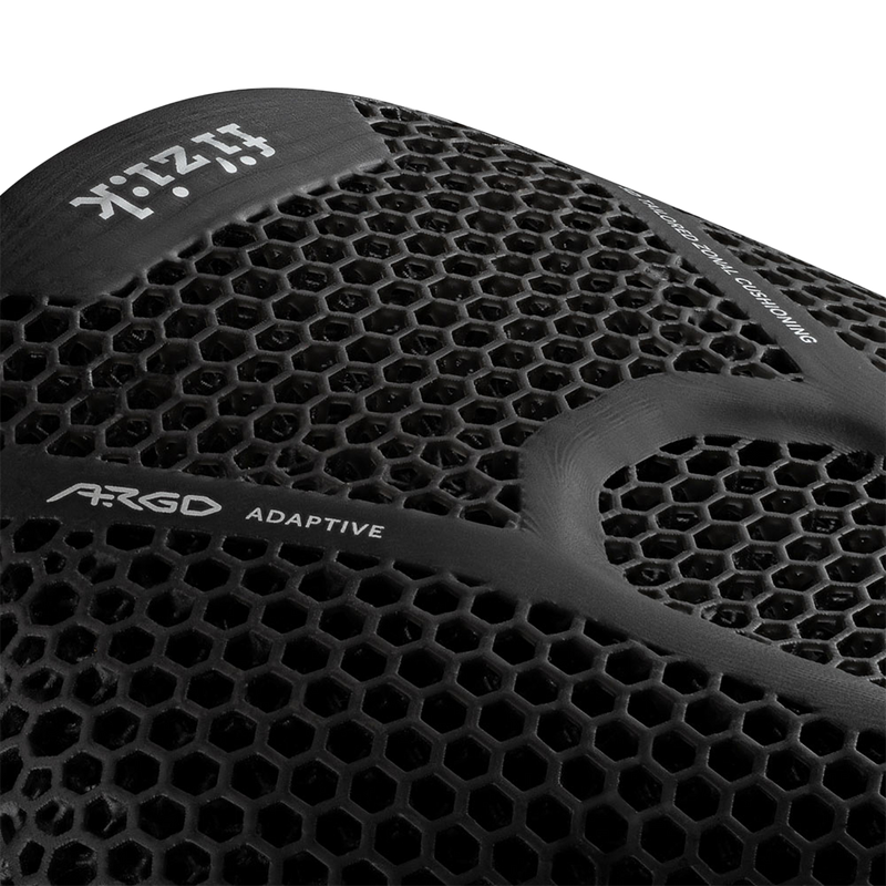 Argo R3 Adaptive-140mm-Vento-Kium, Fizik Argo R3 Adaptive-140mm-Vento-Kium 140mm close up logo