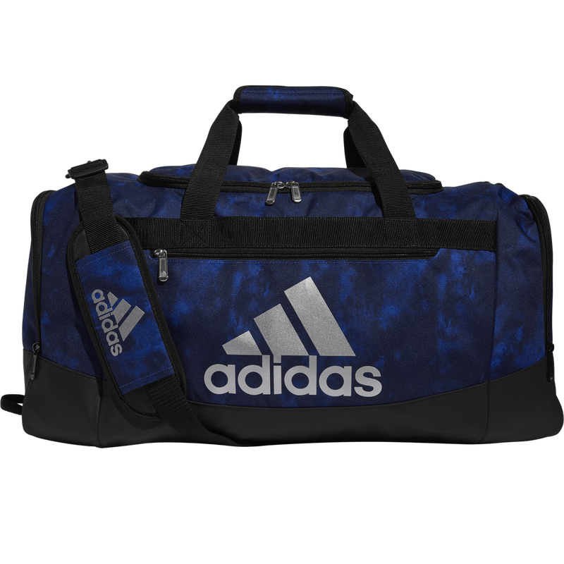 Defender IV Medium Duffel, Featured Image
