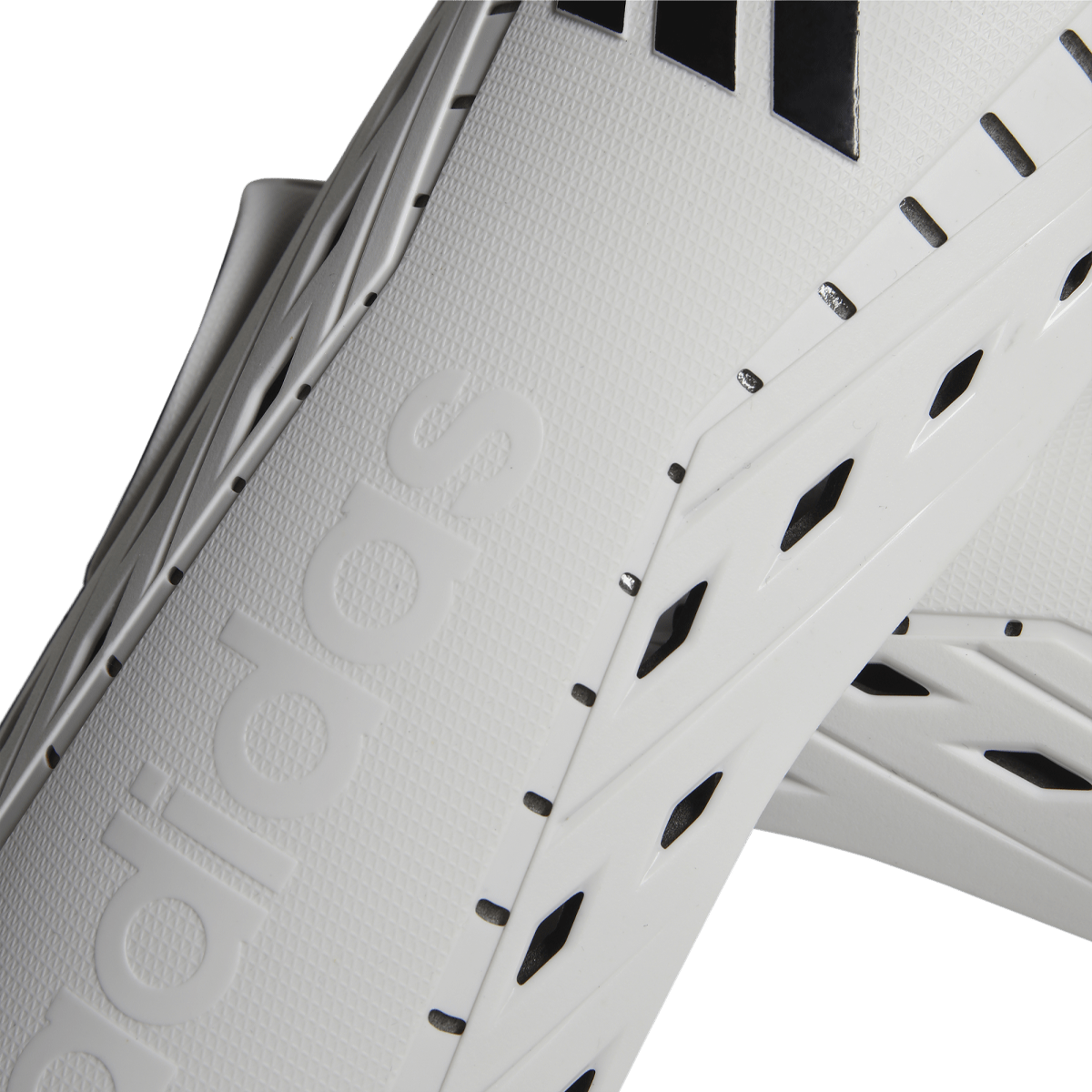 Tiro Club Shin Guard alternate view