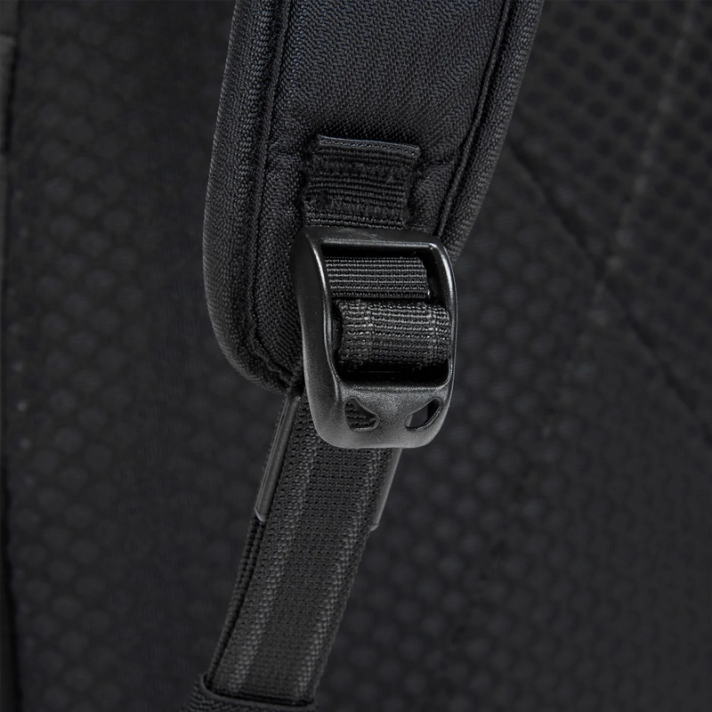 Metrosafe LS350 ECONYL Backpack, Pacsafe Metrosafe LS350 ECONYL Backpack strap