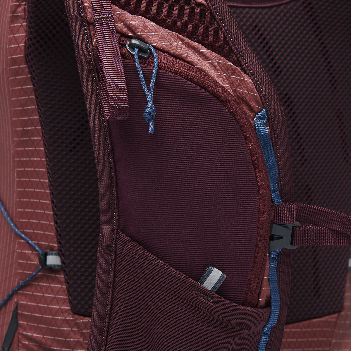 Women's Pursuit Backpack 30L alternate view