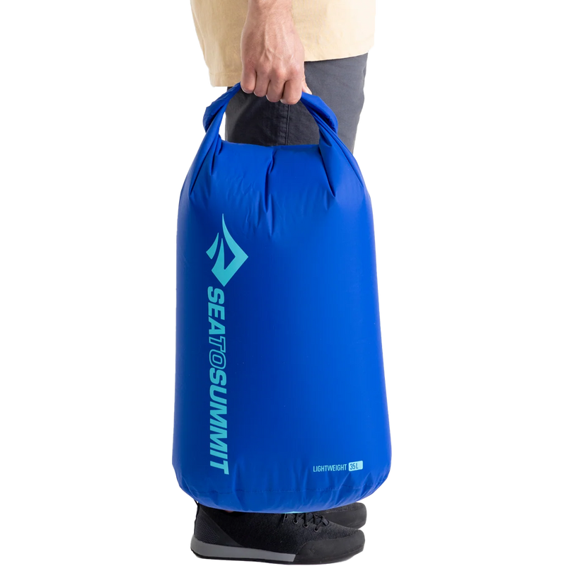 Lightweight Dry Bag 35L, Sea to Summit Lightweight Dry Bag 35L carry