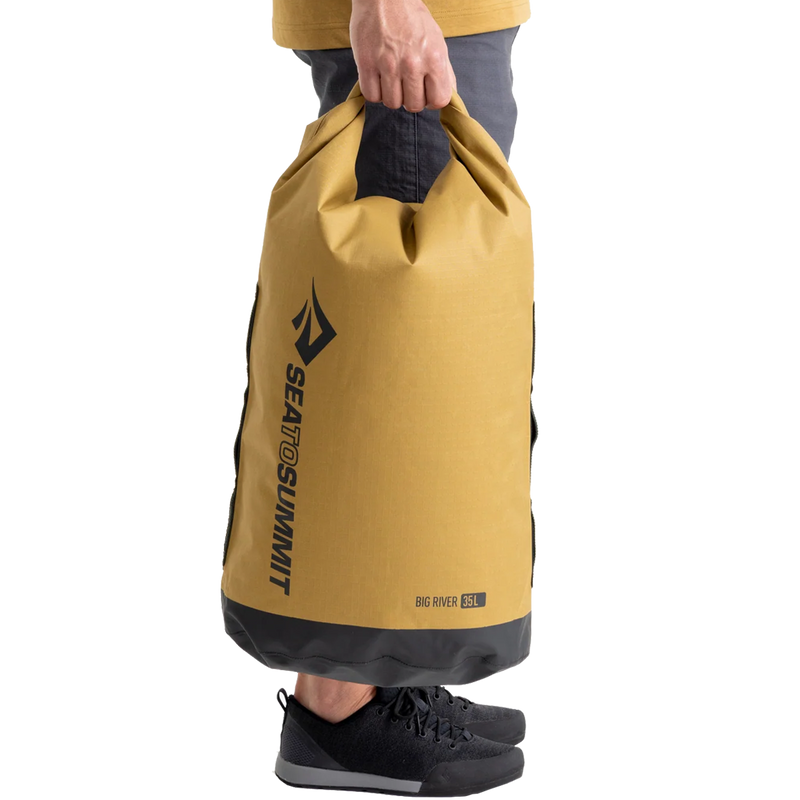Big River Dry Bag 35L, Sea to Summit Big River Dry Bag 35L carry