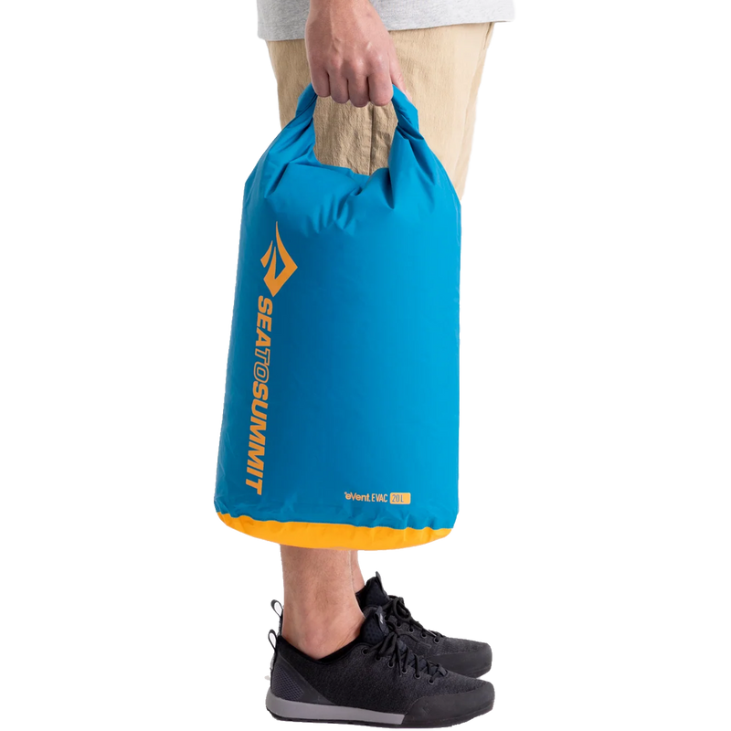Evac Dry Bag 20L, Sea to Summit Evac Dry Bag 20L carry
