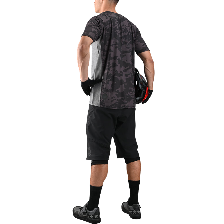 Men's Skyline Short w/Liner alternate view