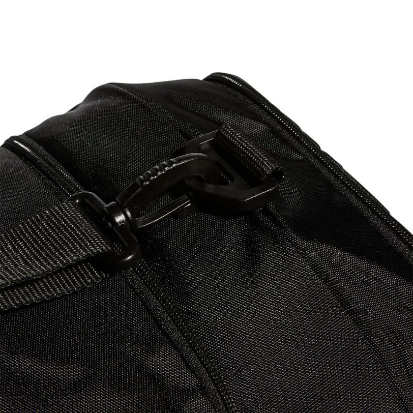 Defender IV Medium Duffel alternate view