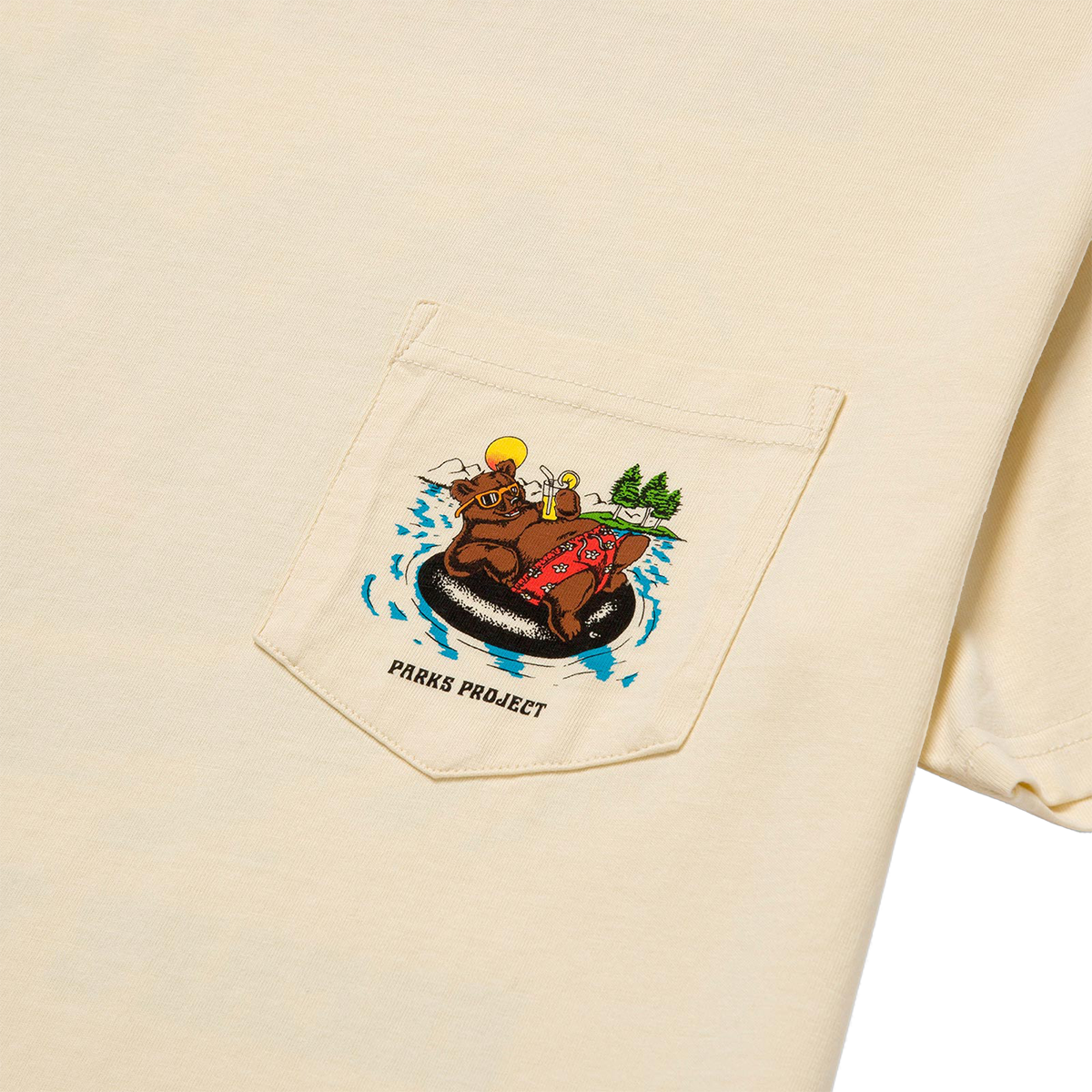 Men's Escape to Nature Bear Float Pocket Tee alternate view