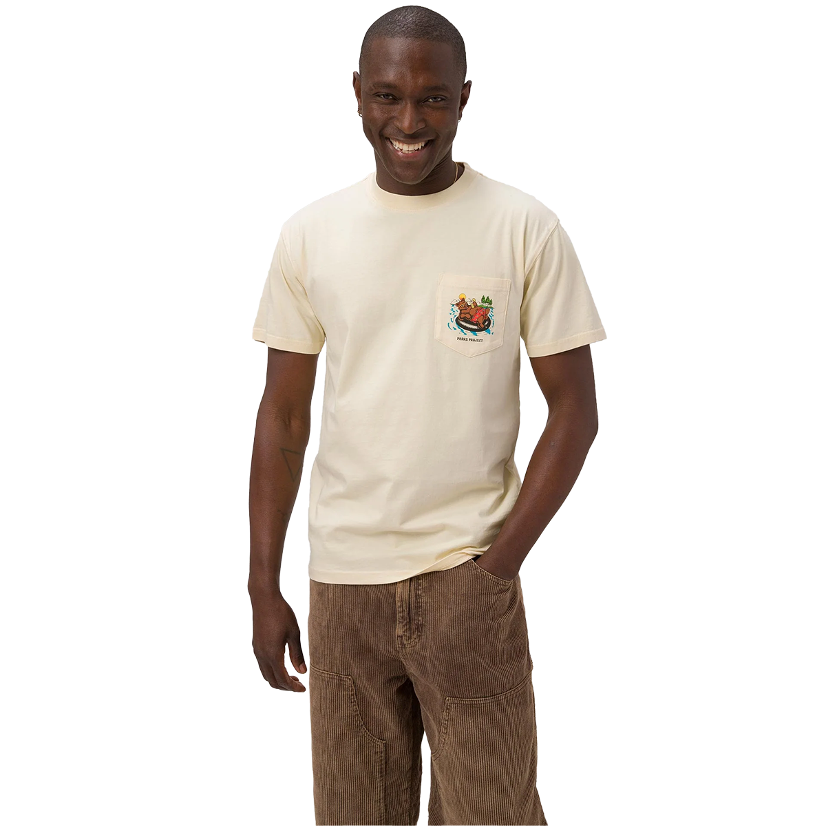 Men's Escape to Nature Bear Float Pocket Tee alternate view
