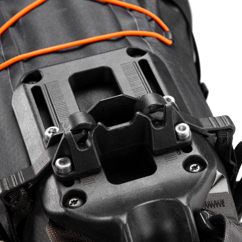 Seat Pack QR 13L Black, Ortlieb Seat Pack QR 13L Black Black Alt View Mount
