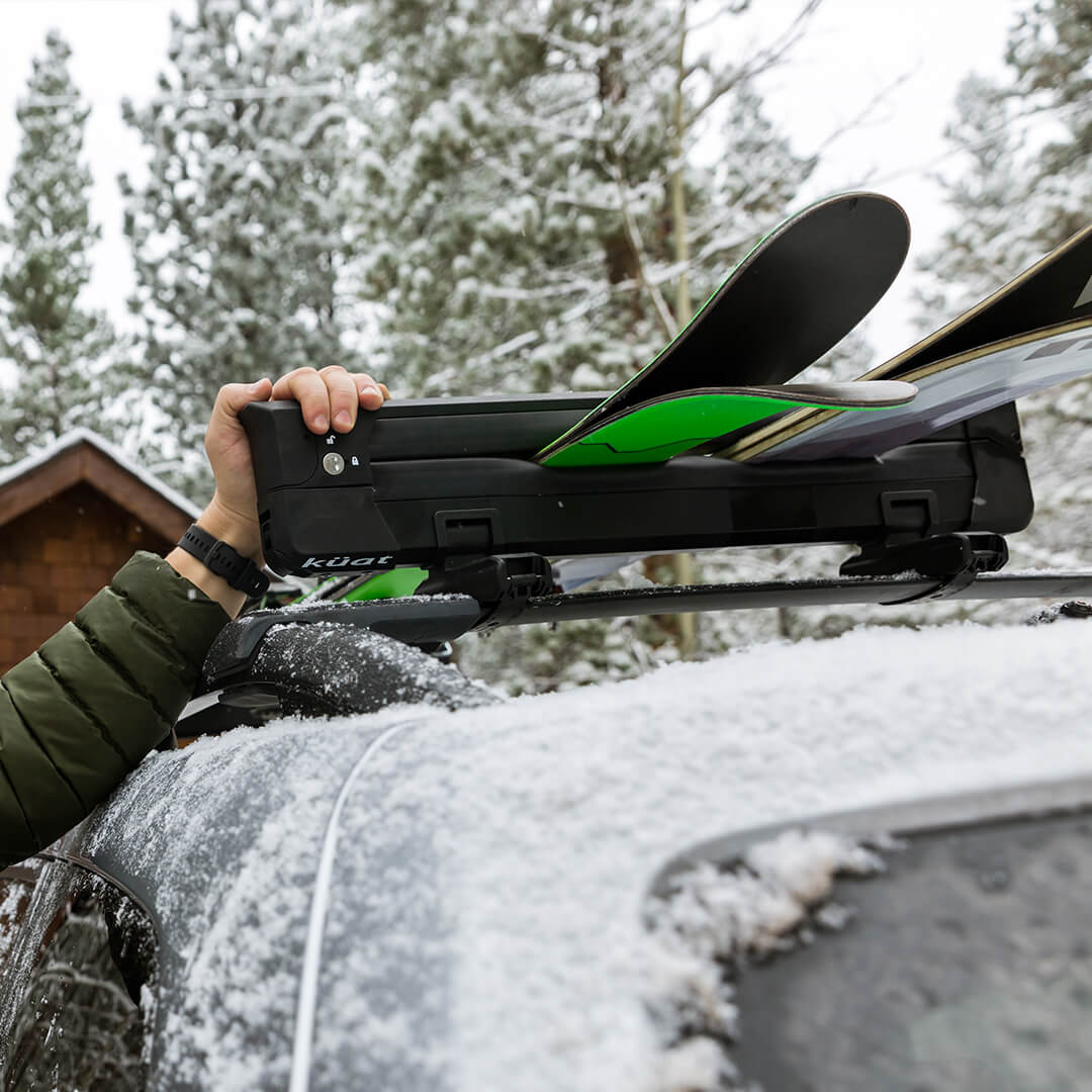 Switch 6 Ski Rack - Black alternate view